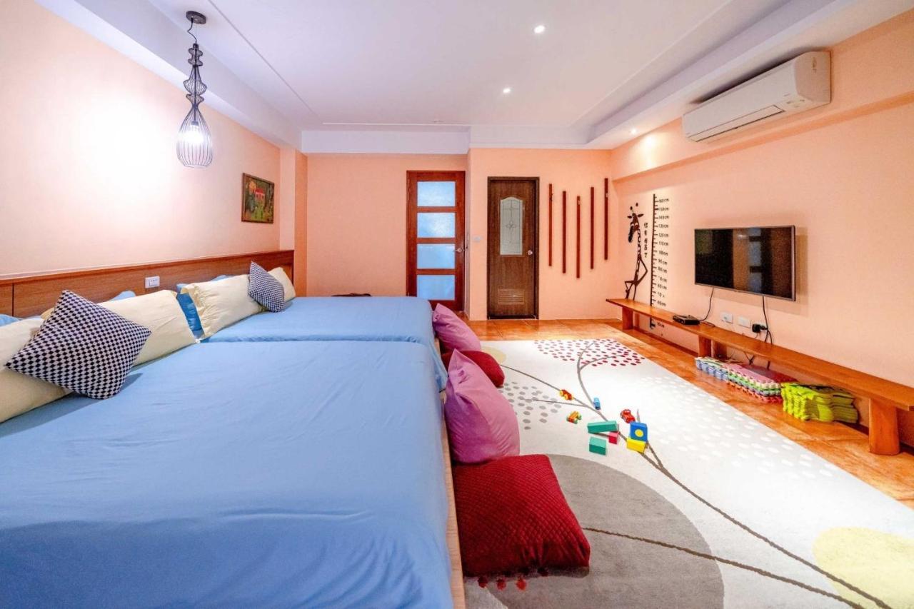 Puzzle Home Stay Wujie Buitenkant foto