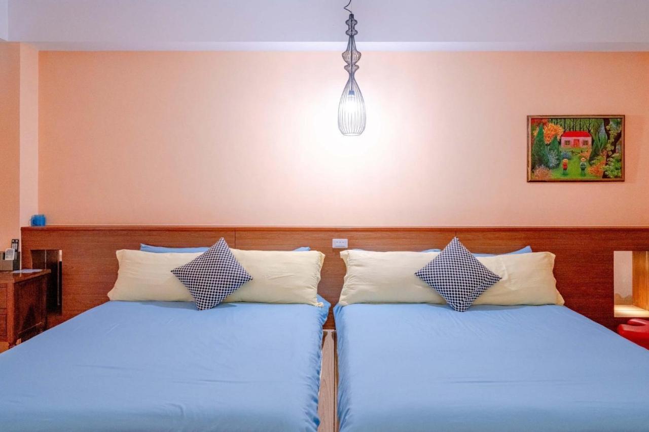Puzzle Home Stay Wujie Buitenkant foto