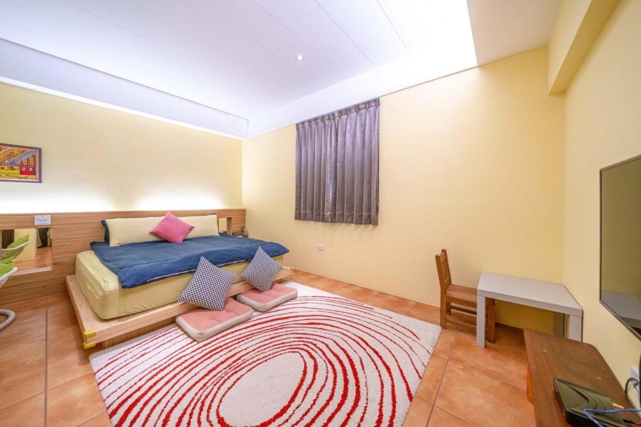 Puzzle Home Stay Wujie Buitenkant foto